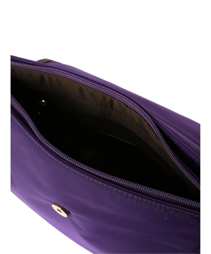 ナイロンショルダーバッグ cathie ferrari(キャティフェラーリ)