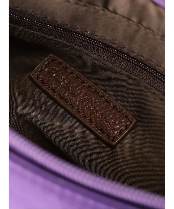 ナイロンショルダーバッグ cathie ferrari(キャティフェラーリ)