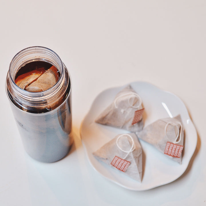 innocent coffee DECAF polar bear cafe