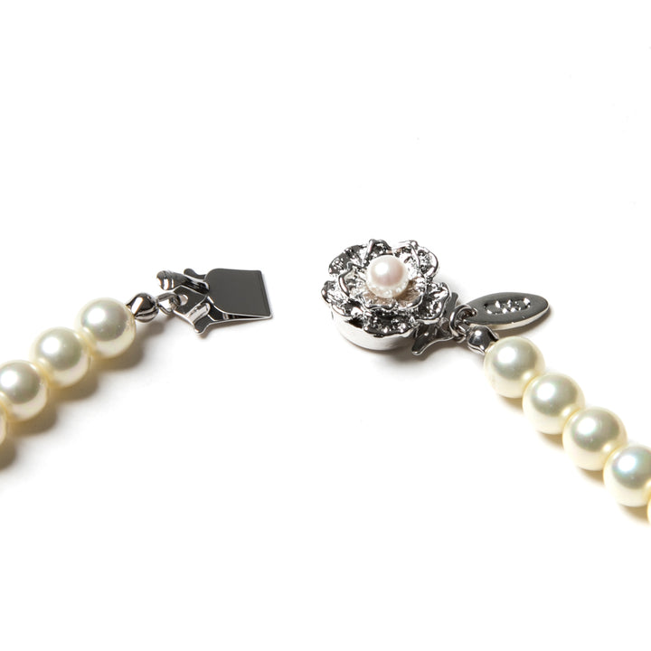 Long pearl necklace and earrings set YUKIKO HANAI