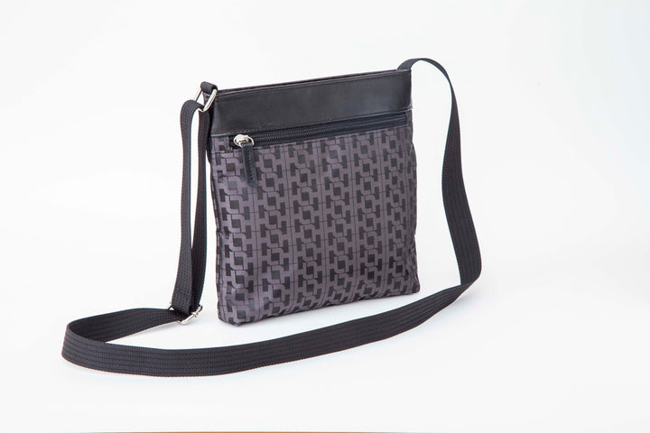 ジャカードショルダーバッグ(内ポケット有) H・L(アッシュ・エル)