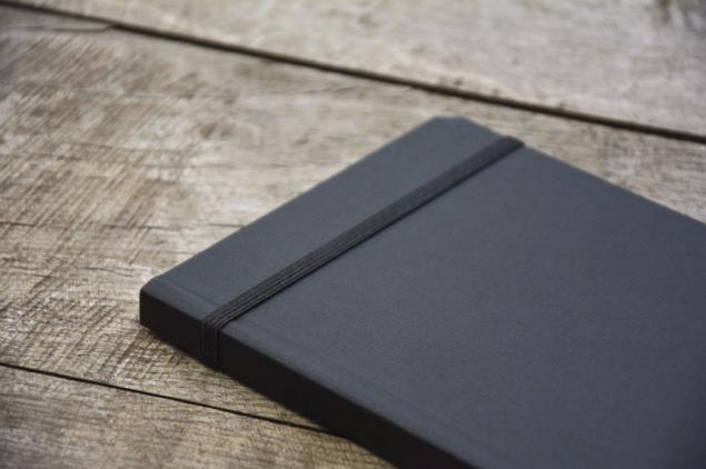 LE PAPIER FAIT DE LA RESISTANCE CLASSIC NOTEBOOK A5 F-LP189005BK