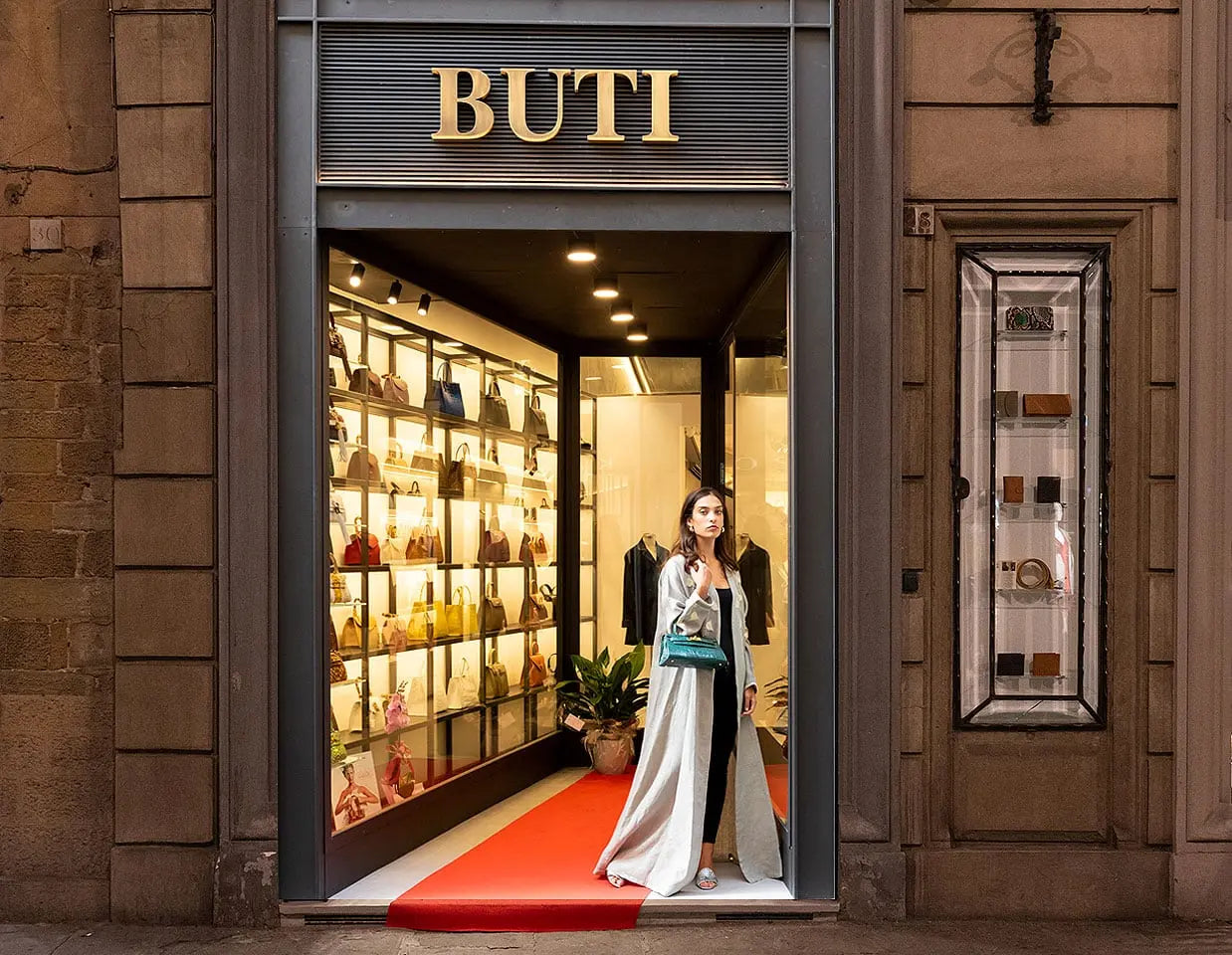 Buti イタリア製本革バッグ トスカーナ職人 ブルー