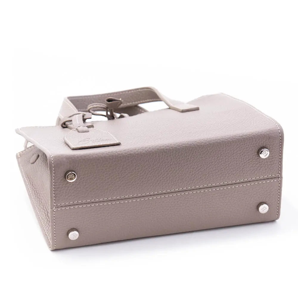 イタリア製 FANNIE MINI Buti 本革バッグ トープカラー 底面